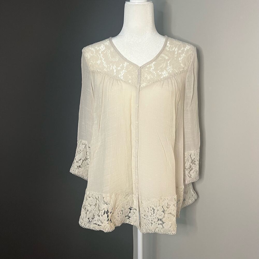 Zac & Rachel Woman's Beige Lace Trim Faux Button‎ 3/4 Sleeve Blouse Top- Size S